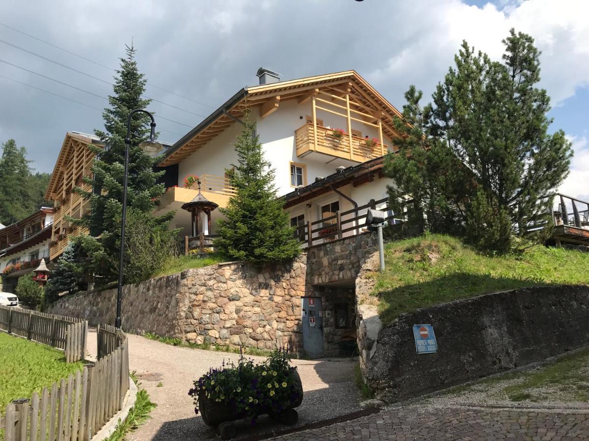 Arnica Mountain Hotel Soraga Bagian luar foto